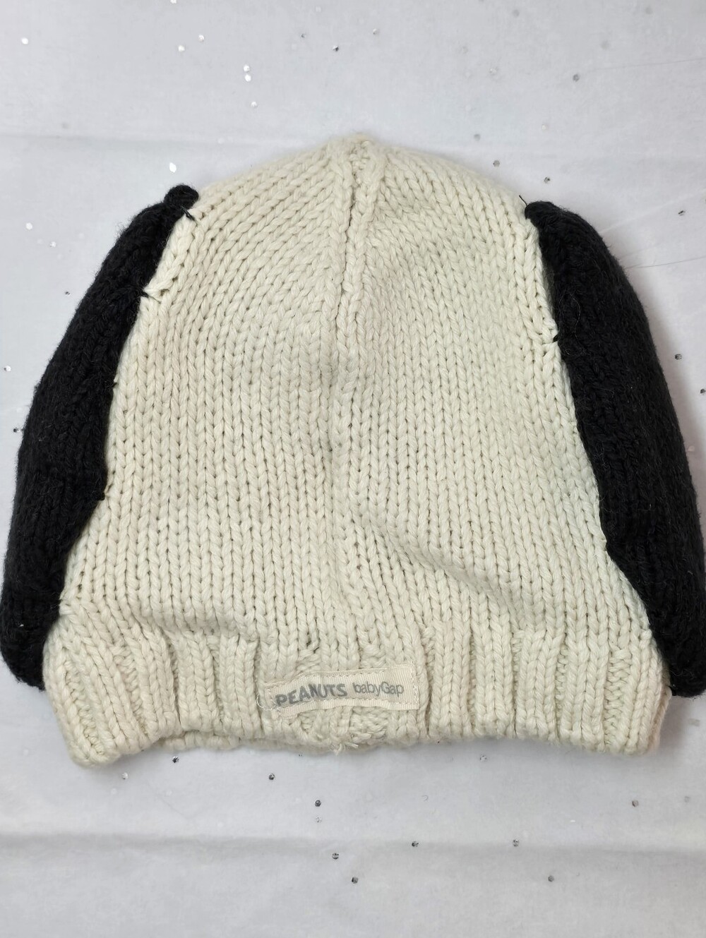 GAP Kids Peanuts Snoopy Knit Beanie Hat - Cream and Black. - Picture 5 of 10